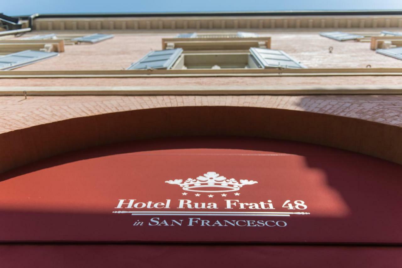 Hotel Rua Frati 48 In San Francesco Modena Exterior foto